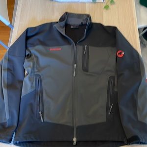 Men’s Mammut wind stopper jacket